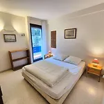 2 Chambres, Wifi, Vue Mer, Jardin, Parking דירה