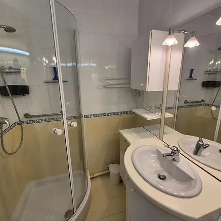 2 Chambres, Wifi, Vue Mer, Jardin, Parking *